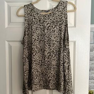 Old Navy olive leopard XL Luxe tank NWT